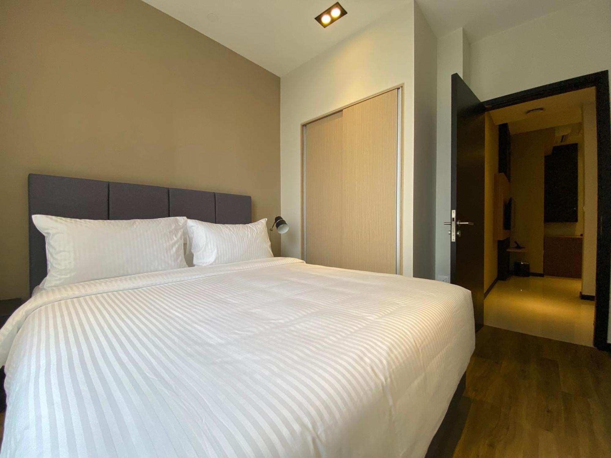 Momentus Serviced Residences Novena Singapur Dış mekan fotoğraf